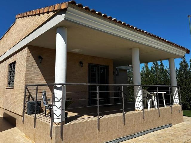 Casa en venta en La Xelvaneta, el Camp de Túria