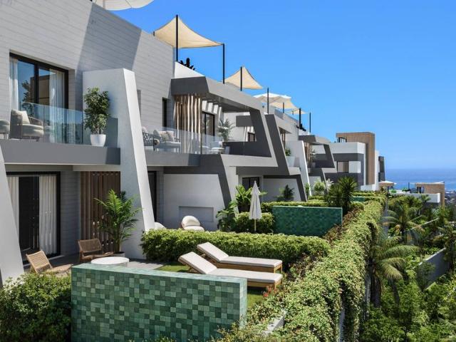 Casa en venta en Elviria, Costa del Sol Occidental