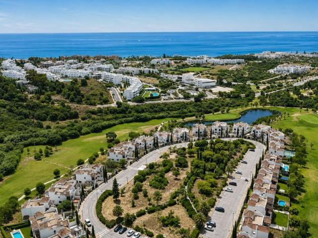 Casa en venta en Barriada Islas Canarias, Costa del Sol Occidental