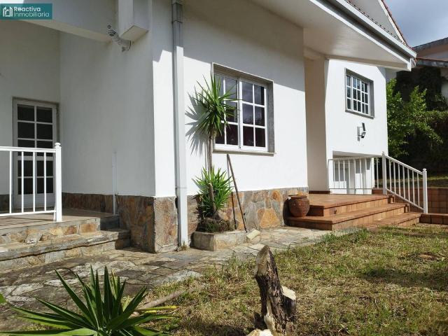 Casa en venta en Ames, Santiago