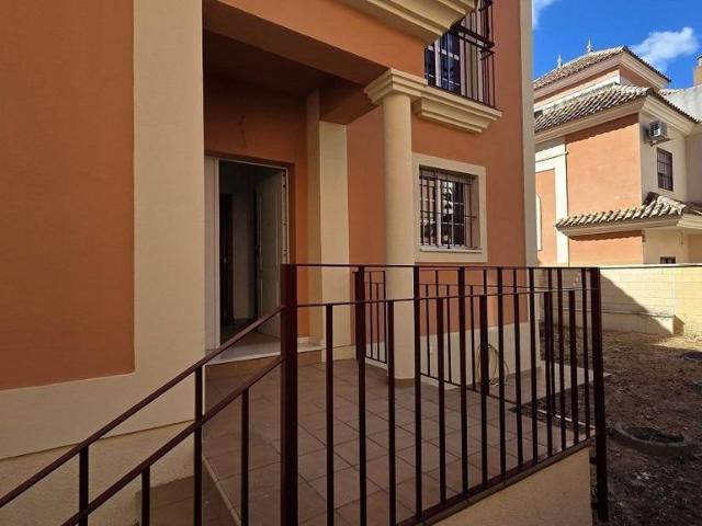 Chalet en venta en El Marquesado, Dos Hermanas