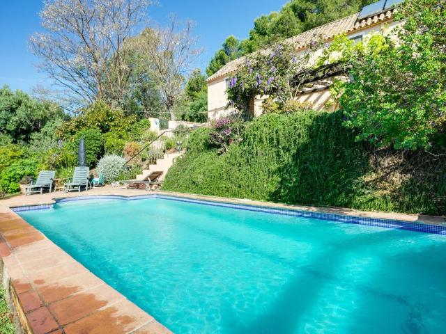 Casa en venta en Barriada Islas Canarias, Costa del Sol Occidental
