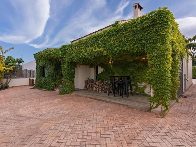 Casa en alquiler en Aspe, La Columna