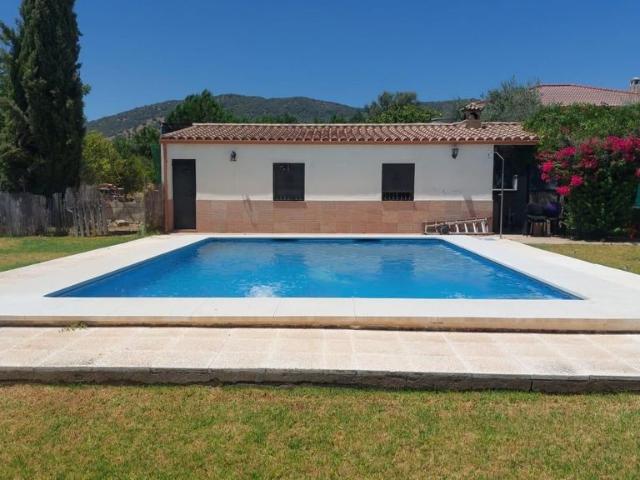 Casa en alquiler en El Higuerón, Córdoba