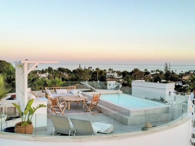Casa en venta en Artola, Costa del Sol Occidental
