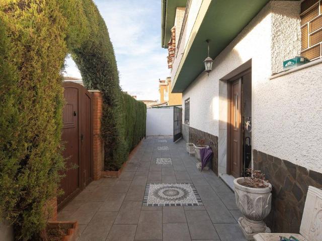 Casa en venta en Comarca de la Vega de Granada, Andalucía