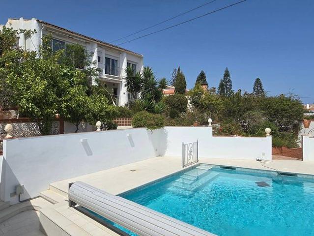 Casa en venta en Vélez-málaga, Urbanización Puerto del Sol