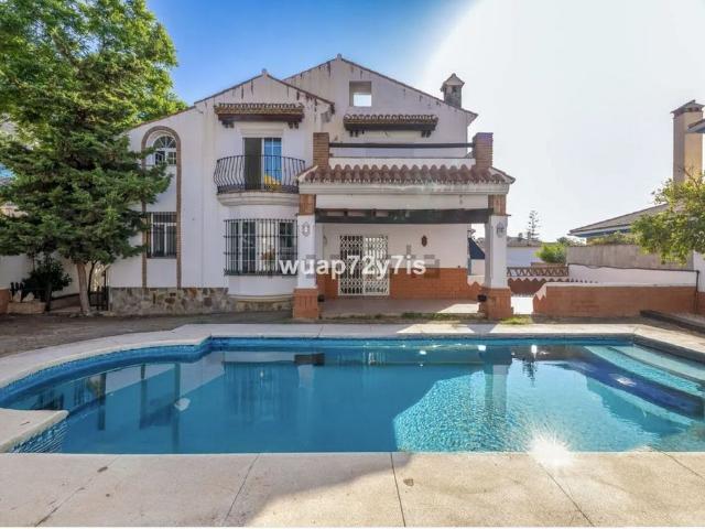 Casa en venta en Torrequebrada, Costa del Sol Occidental