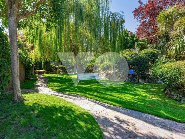 Chalet en venta en Majadahonda, Madrid