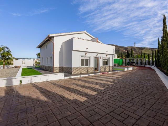 Casa en venta en Valle del Guadalhorce, Andalucía