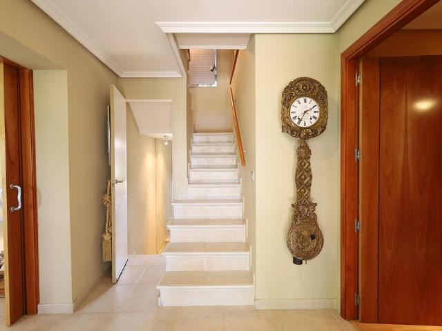 Casa en venta en Navalquejigo, El Escorial