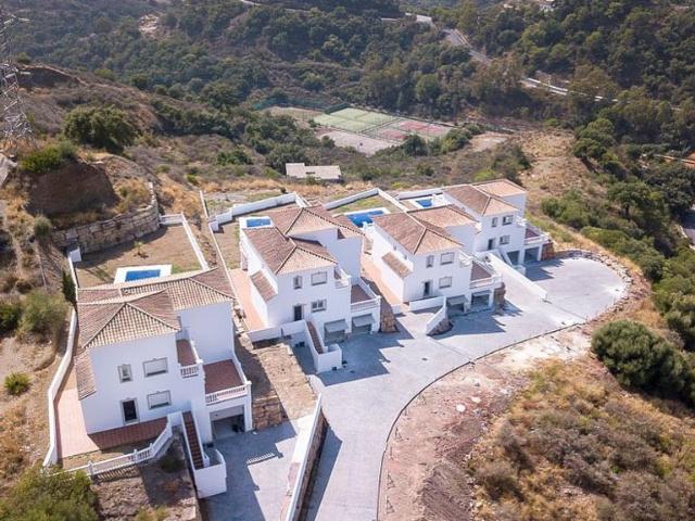 Casa en venta en Barriada Islas Canarias, Costa del Sol Occidental