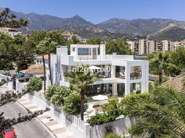 Casa en venta en Barrio Nuevo, Marbella