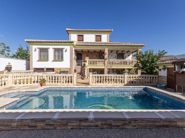 Casa en venta en Albolote, Granada