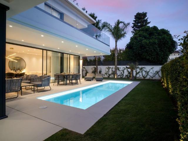 Casa en venta en El Vicario, Costa del Sol Occidental