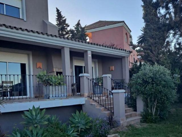 Casa en venta en San Luis de Sabinillas, Costa del Sol Occidental