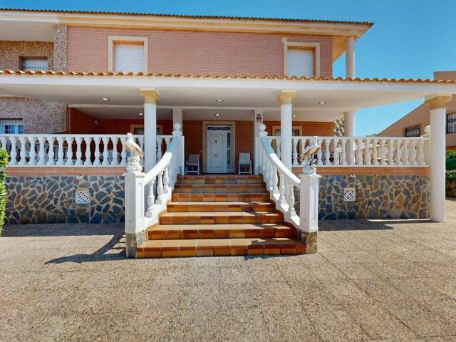 Casa en venta en Cartagena, Alumbres