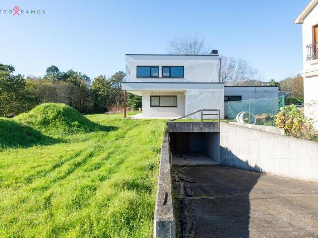 Casa en venta en Ames, Santiago