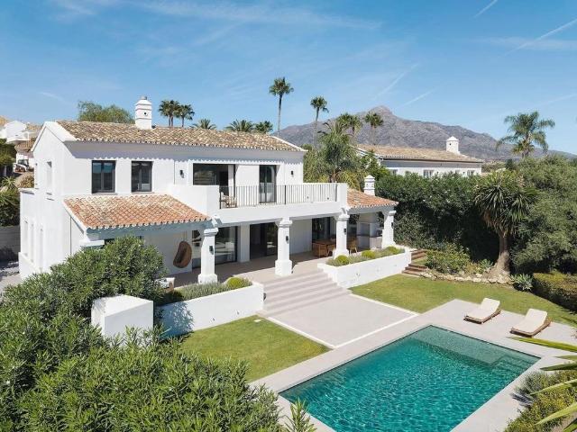 Casa en venta en Nueva Andalucía, Costa del Sol Occidental