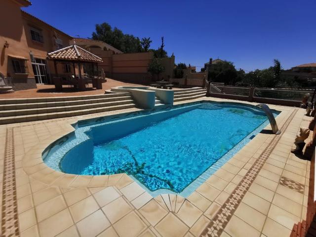 Casa en venta en Urbanización Sitio de Calahonda, Costa del Sol Occidental