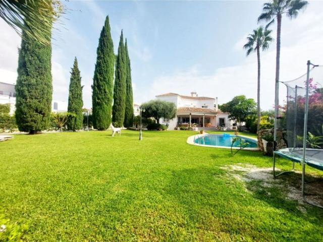 Casa en venta en Arroyo de la Miel-Benalmádena Costa, Costa del Sol Occidental