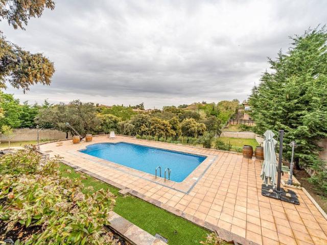 Casa en venta en Sevilla La Nueva, Madrid