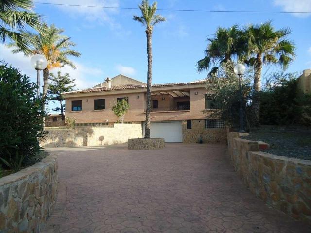 Casa en venta en Vallonga, l'Alacantí
