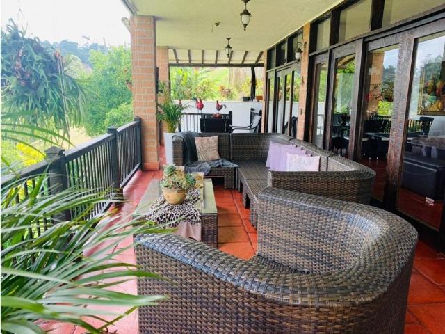 Exclusiva casa de campo en alquiler Envigado, Colombia