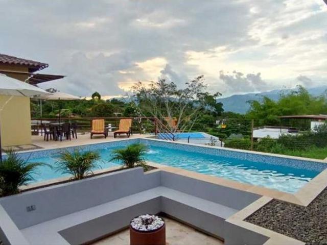 Exclusiva casa de campo en alquiler La Mesa, Colombia