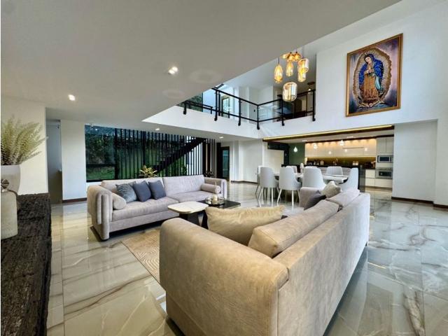 Exclusiva casa de campo en alquiler Medellín, Colombia