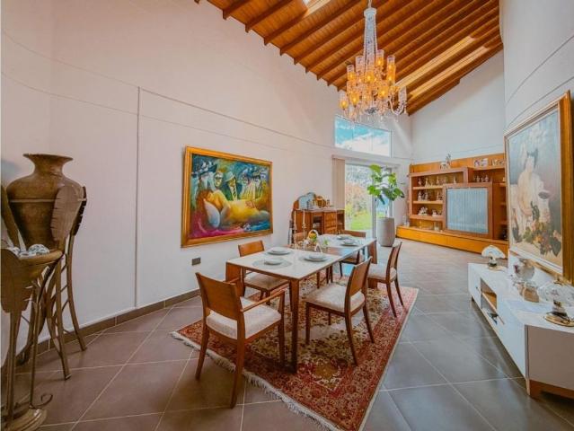 Exclusiva casa de campo en alquiler Medellín, Departamento de Antioquia