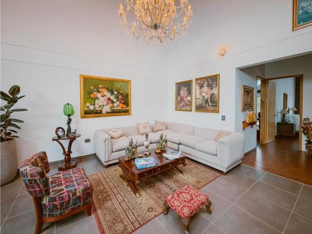 Exclusiva casa de campo en alquiler Medellín, Departamento de Antioquia