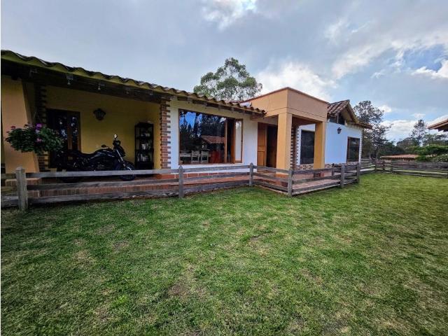 Exclusiva casa de campo en alquiler Medellín, Departamento de Antioquia