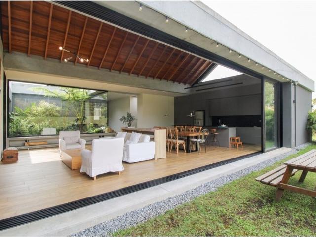Casa de campo de alto standing de 3 dormitorios en alquiler Medellín, Colombia