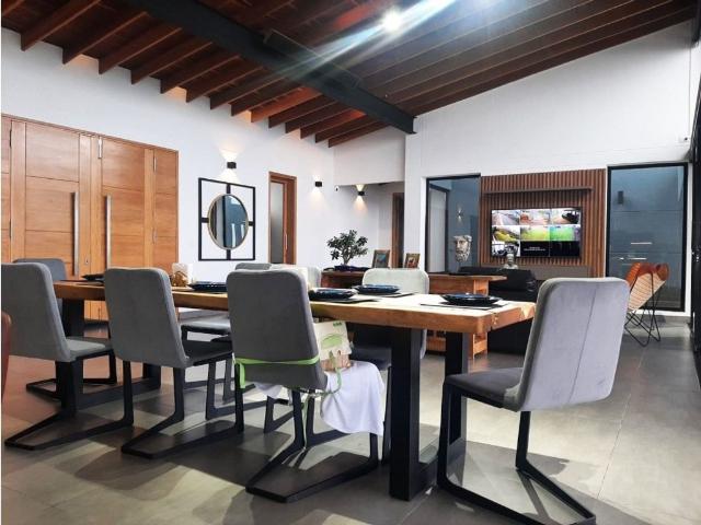 Exclusiva casa de campo en alquiler Medellín, Colombia