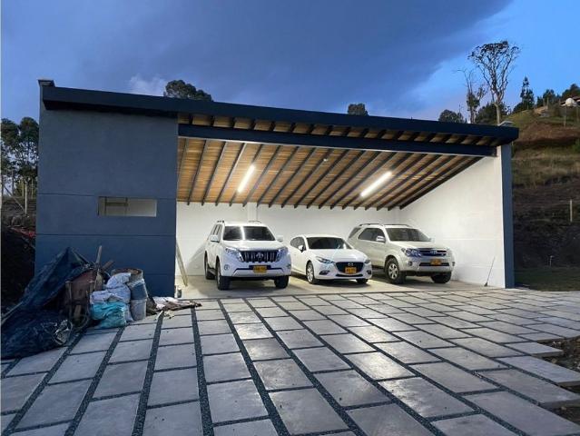 Exclusiva casa de campo en alquiler Medellín, Colombia