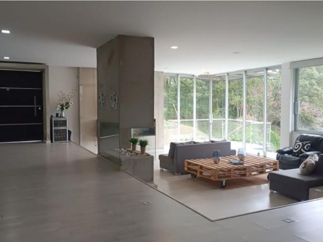 Casa de campo de alto standing de 4 dormitorios en alquiler Medellín, Colombia