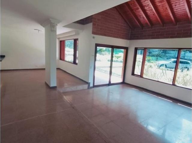 Casa de campo de alto standing de 7 dormitorios en alquiler Medellín, Colombia