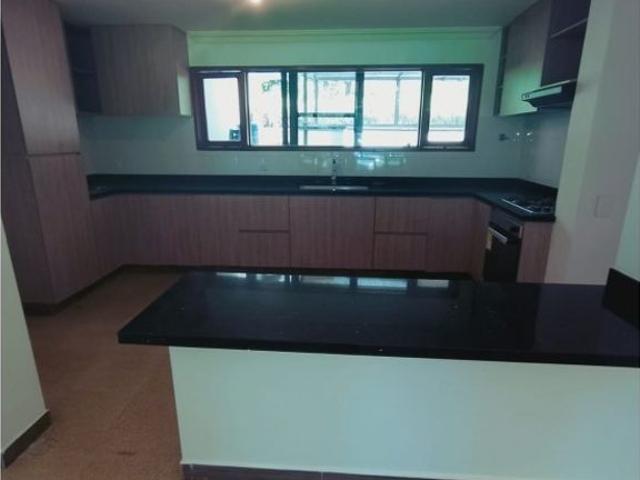 Casa de campo de alto standing de 7 dormitorios en alquiler Medellín, Colombia