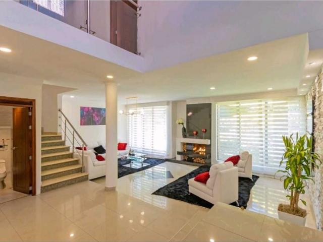 Exclusiva casa de campo en alquiler Medellín, Colombia