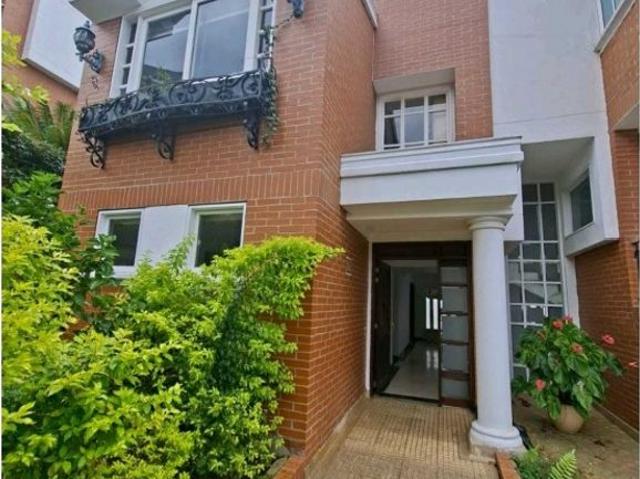 Exclusiva casa de campo en alquiler Medellín, Departamento de Antioquia