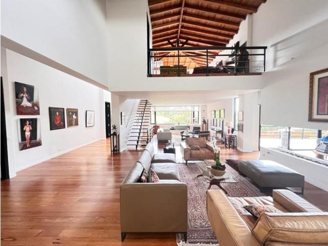 Exclusiva casa de campo en alquiler Medellín, Departamento de Antioquia