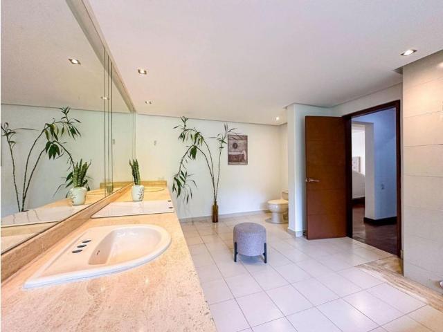 Casa de campo de alto standing de 3 dormitorios en alquiler Medellín, Colombia