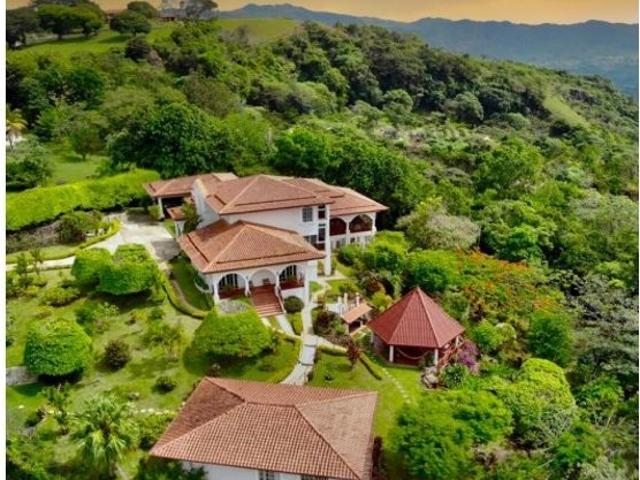 Casa venta en Chamé