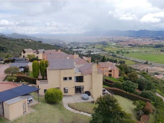 Exclusiva casa de campo en venta Chía, Colombia