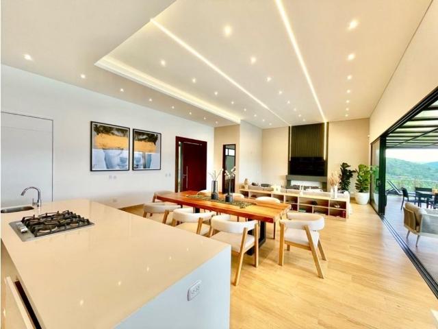 Exclusiva casa de campo en venta Copacabana, Colombia