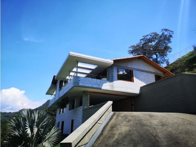 Exclusiva casa de campo en venta Copacabana, Colombia