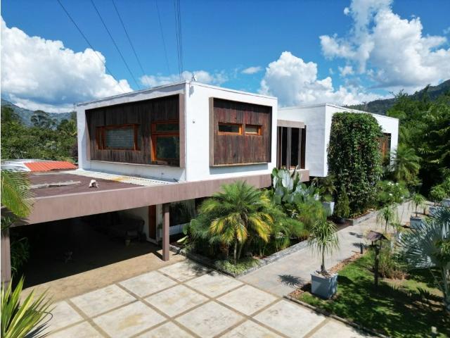 Exclusiva casa de campo en venta Copacabana, Departamento de Antioquia