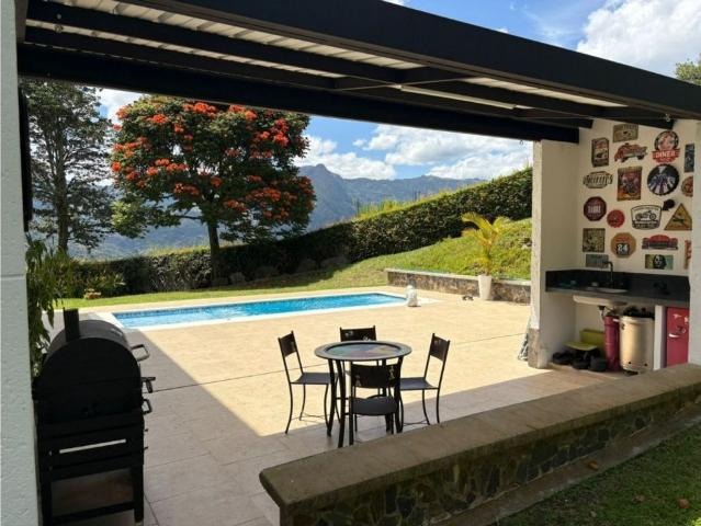 Exclusiva casa de campo en venta Copacabana, Departamento de Antioquia