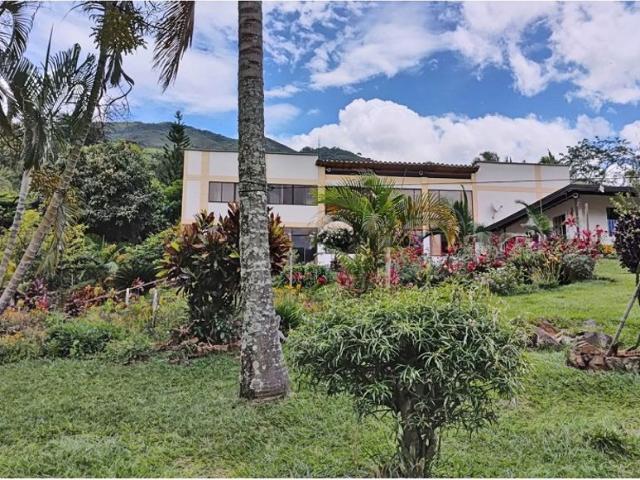 Exclusiva casa de campo en venta Copacabana, Departamento de Antioquia